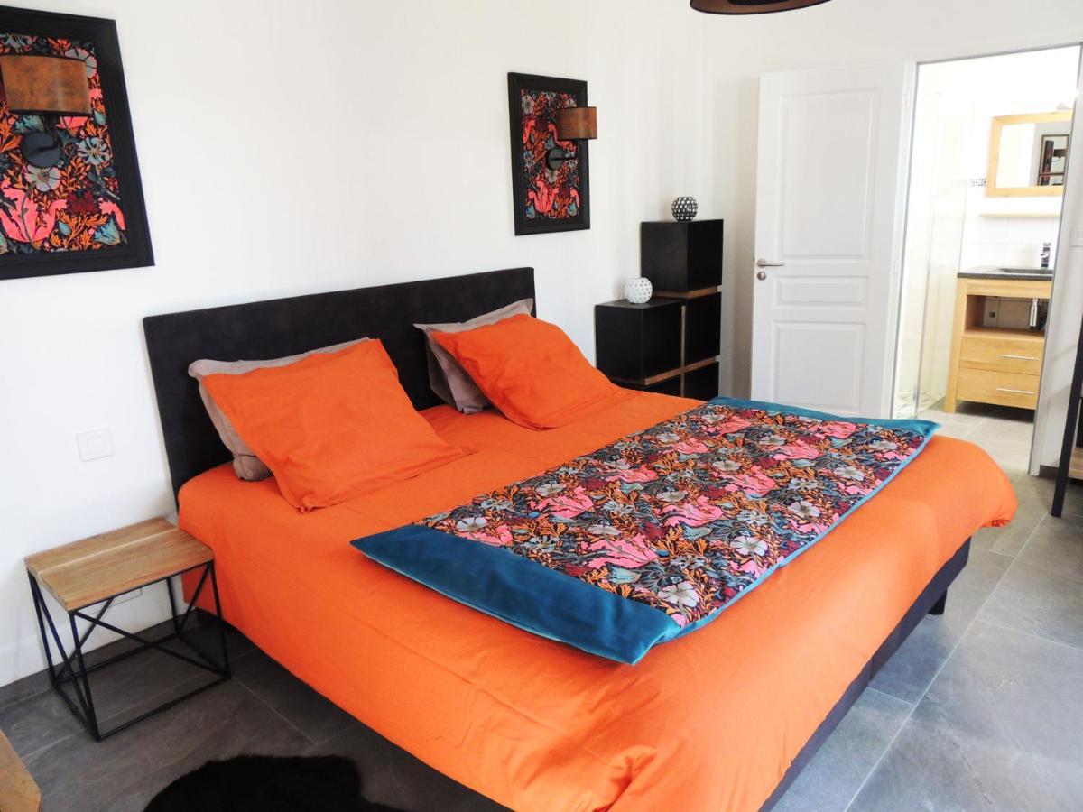Laubertiere Bed & Breakfast Marennes  Bagian luar foto
