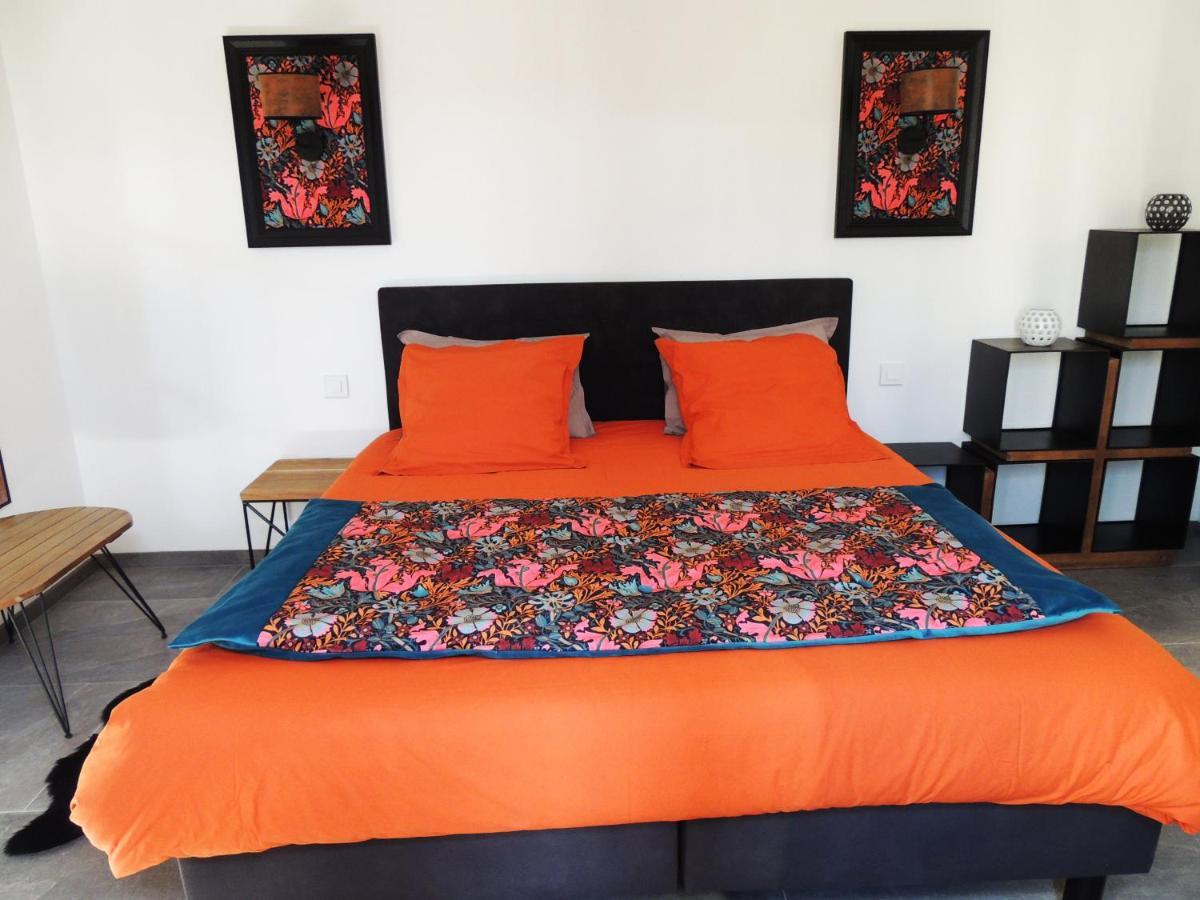 Laubertiere Bed & Breakfast Marennes  Bagian luar foto