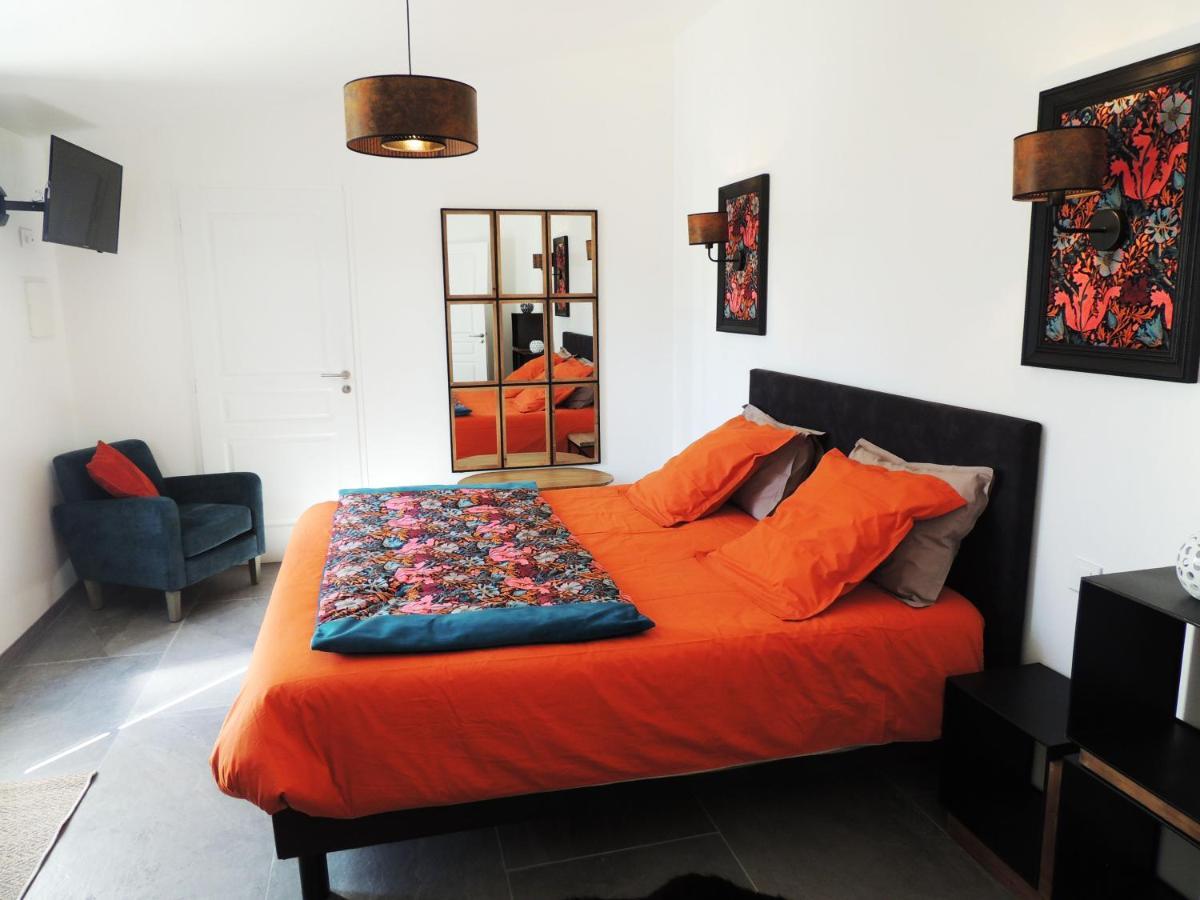 Laubertiere Bed & Breakfast Marennes  Bagian luar foto