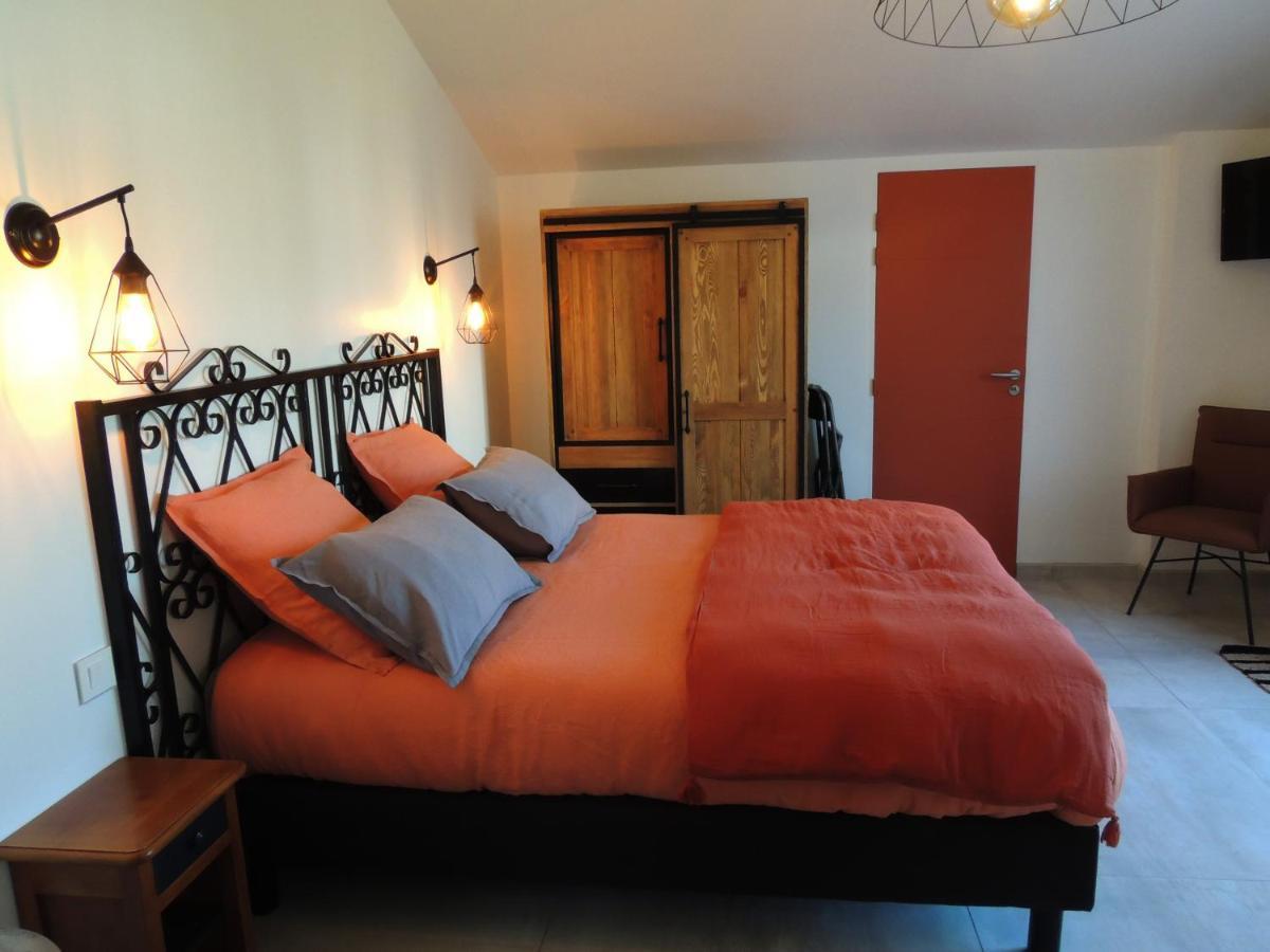 Laubertiere Bed & Breakfast Marennes  Bagian luar foto