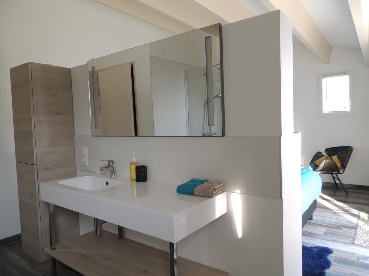 Laubertiere Bed & Breakfast Marennes  Bagian luar foto